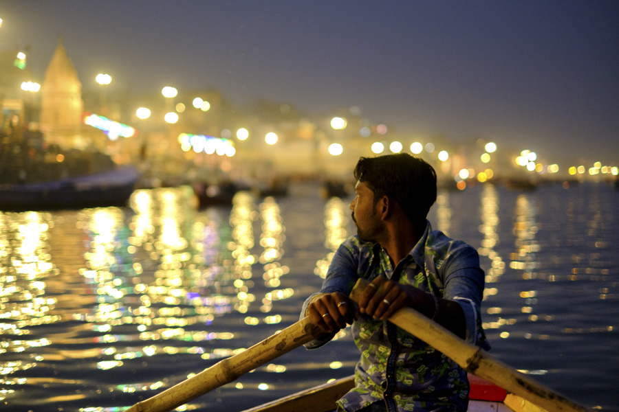 Sunset-boat-road-river-ganges-varanasi-India-Nathan-Brayshaw