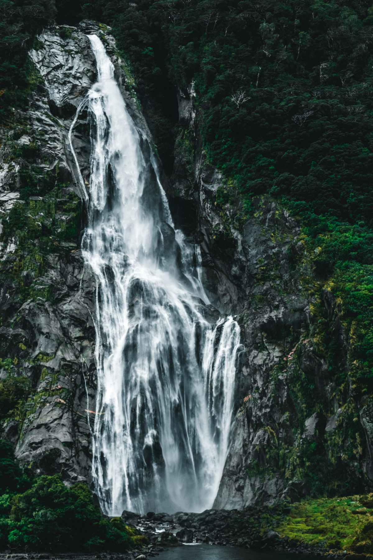 waterfall, Milford, Sound, Fiordland, New Zealand, 
